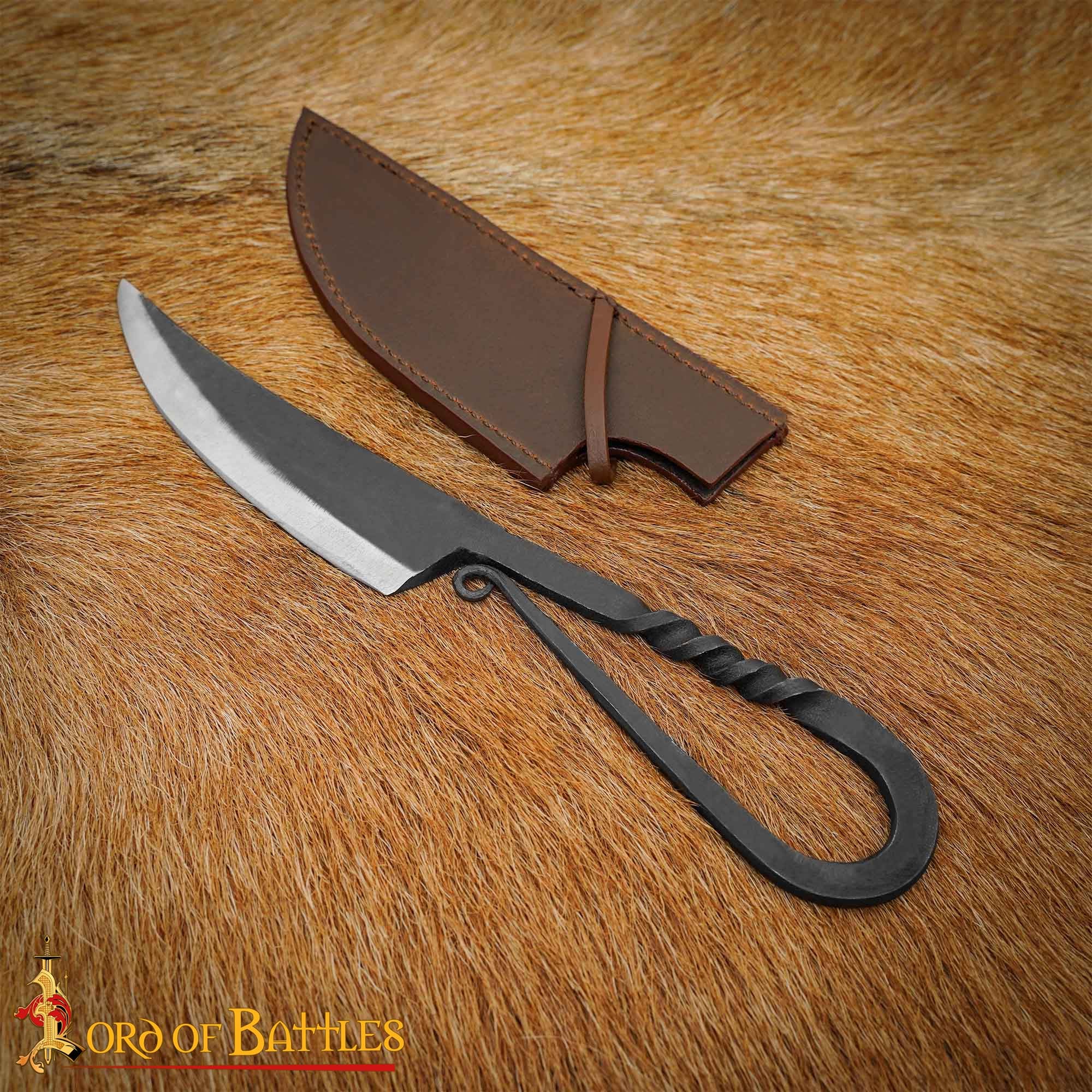 Auténtico Cuchillo Vikingo de Hierro Forjado a Mano - Mango Retorcido con Vaina de Cuero Auténtico - Image 12