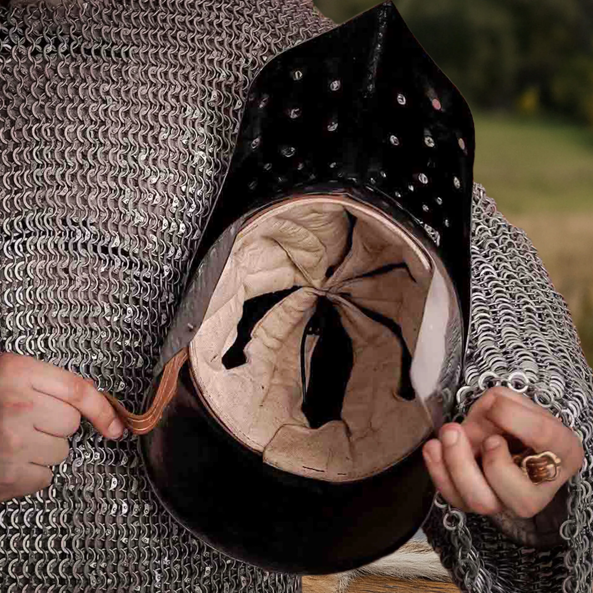 Casco Bascinet de Acero con Forro Para LARP - Image 12
