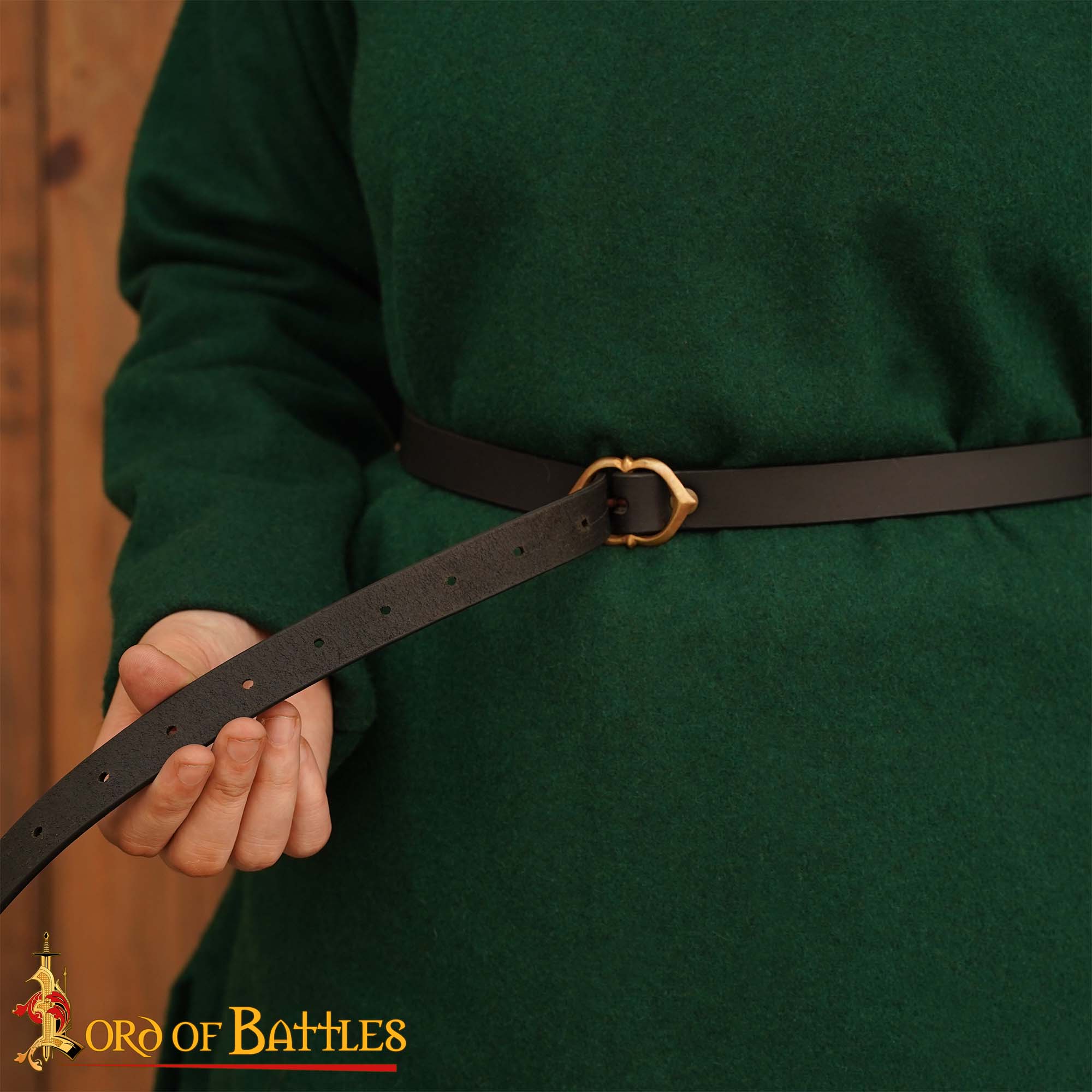 Cinturón Medieval de Cuero con Hebilla de Bronce Auténtico - Image 5