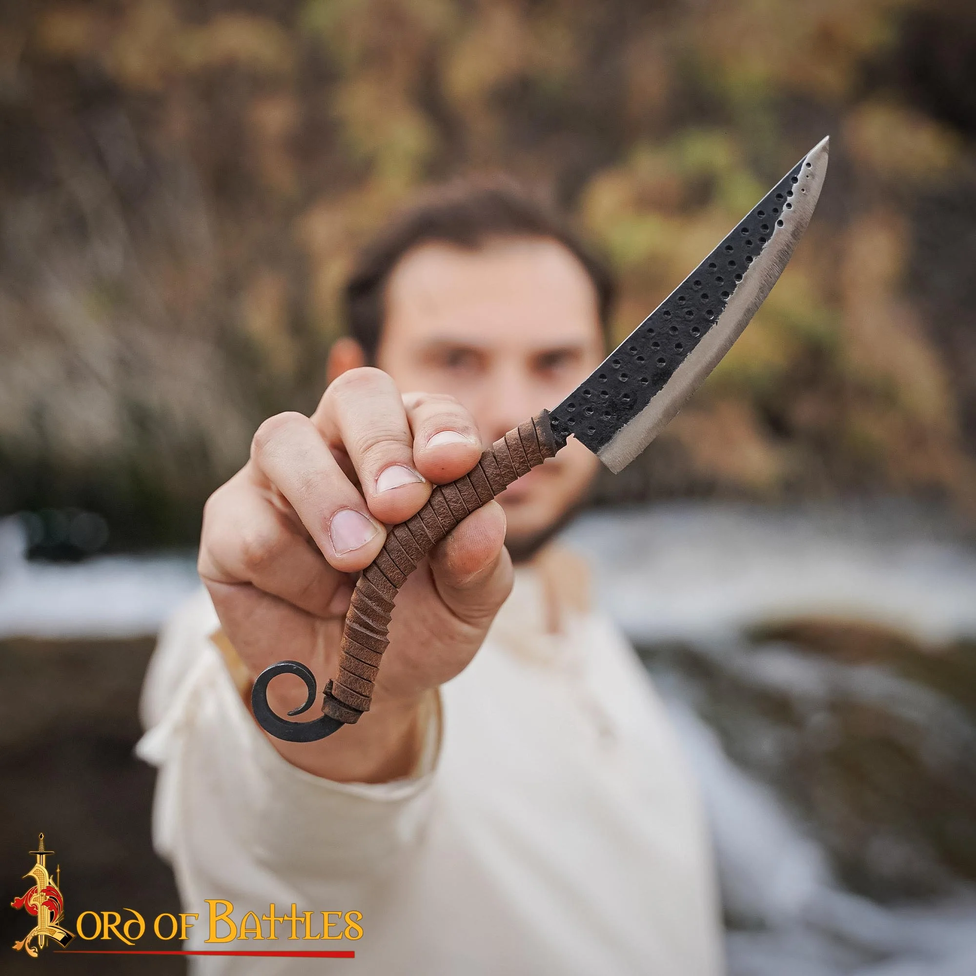 Cuchillo Artesanal - Mango de Cuero y Marquetería - Image 7