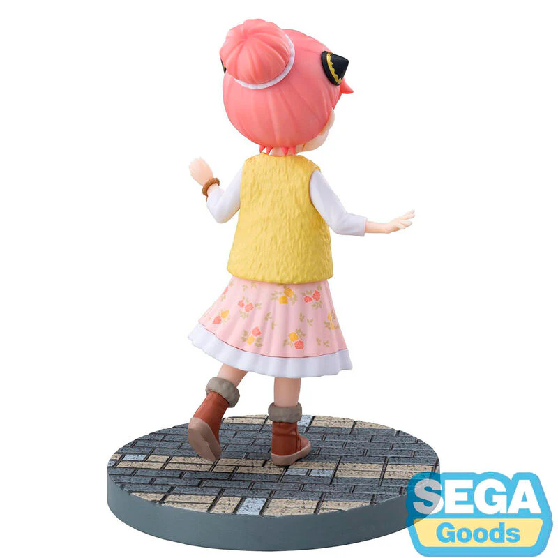 Figura Anya Forger Stylish Look Vol 3.5 Luminasta Spy X Family 15Cm - Image 4