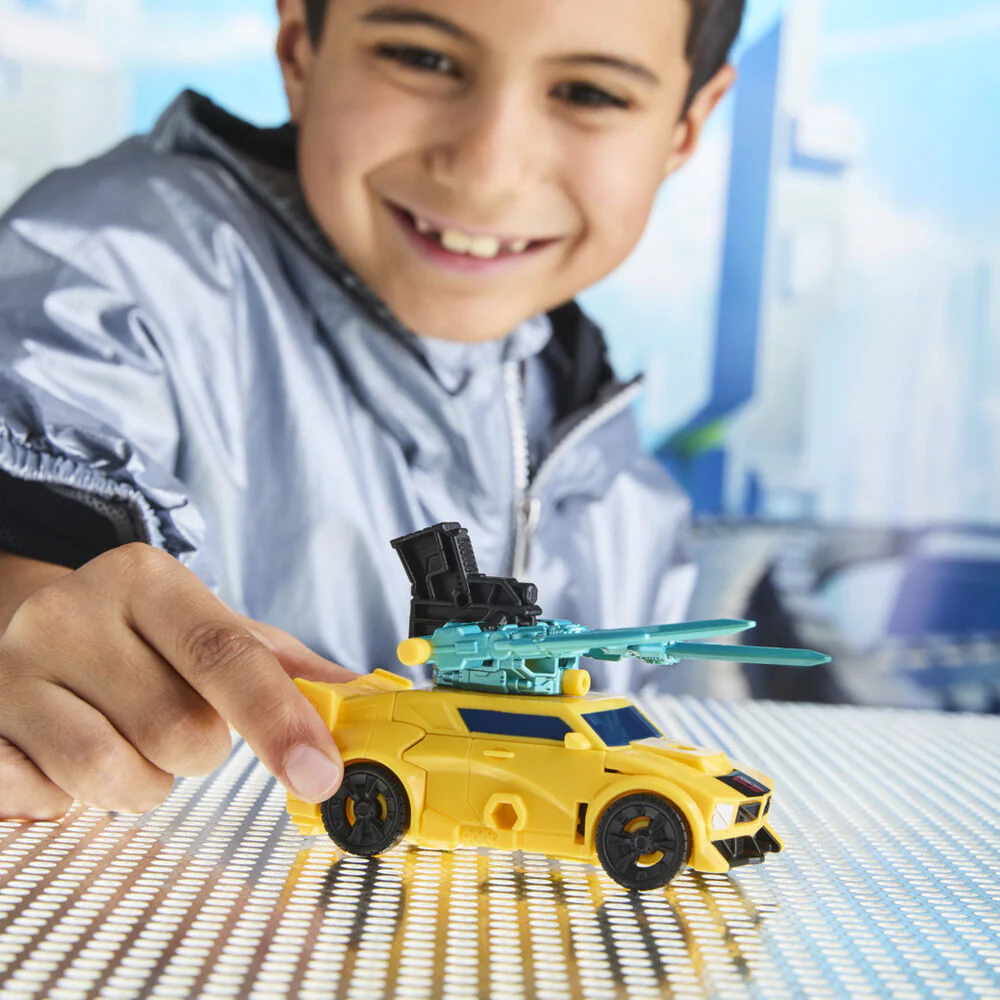 Figura Bumblebee Cyberworld Transformers 10Cm - Image 3