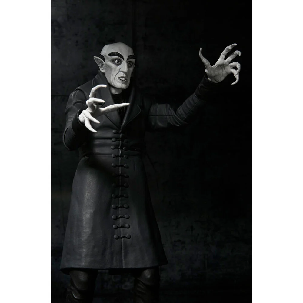 Figura Count Orlok Ultimate Black & White Nosferatu 18Cm - Image 4