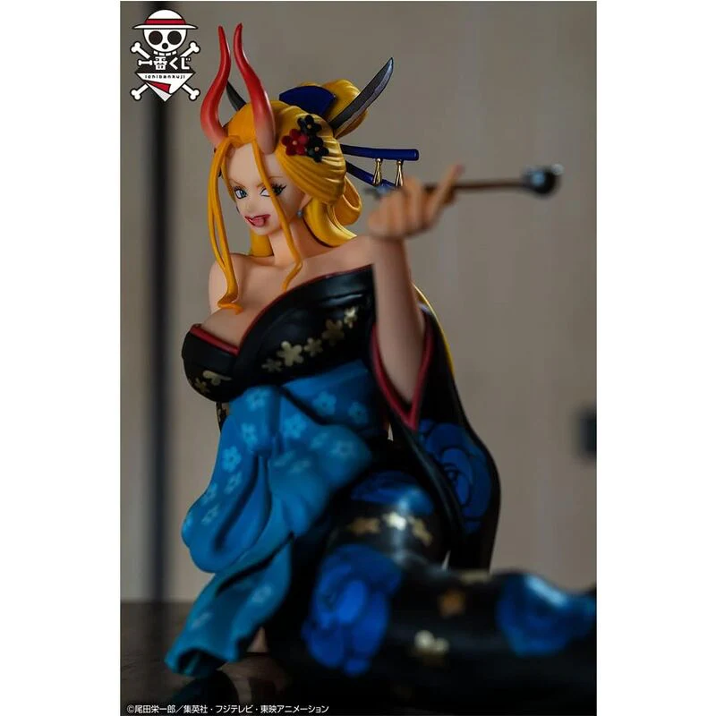 Figura Ichibansho Black Maria Glitter One Piece 15Cm - Image 2