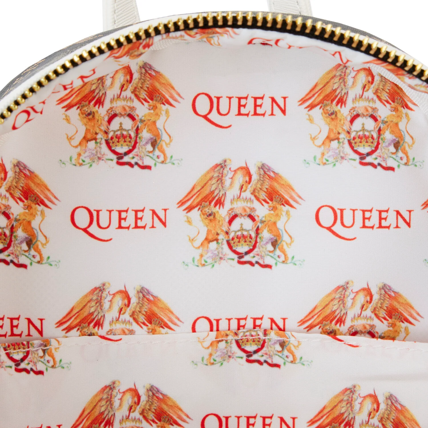 Mochila Logo Queen Loungefly 26Cm - Image 5
