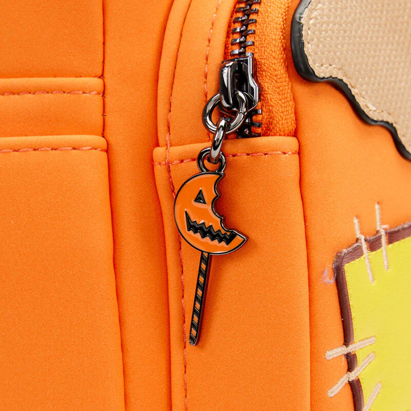 Mochila Sam Truco Trato Loungefly 26Cm - Image 5
