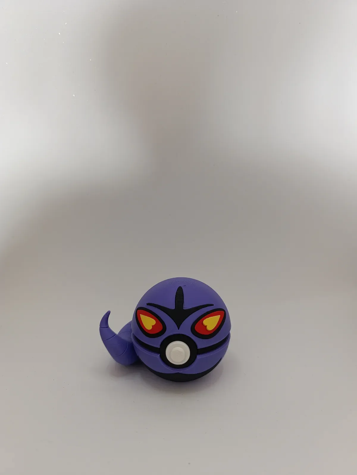 Poké Ball Arbok Réplica Coleccionable