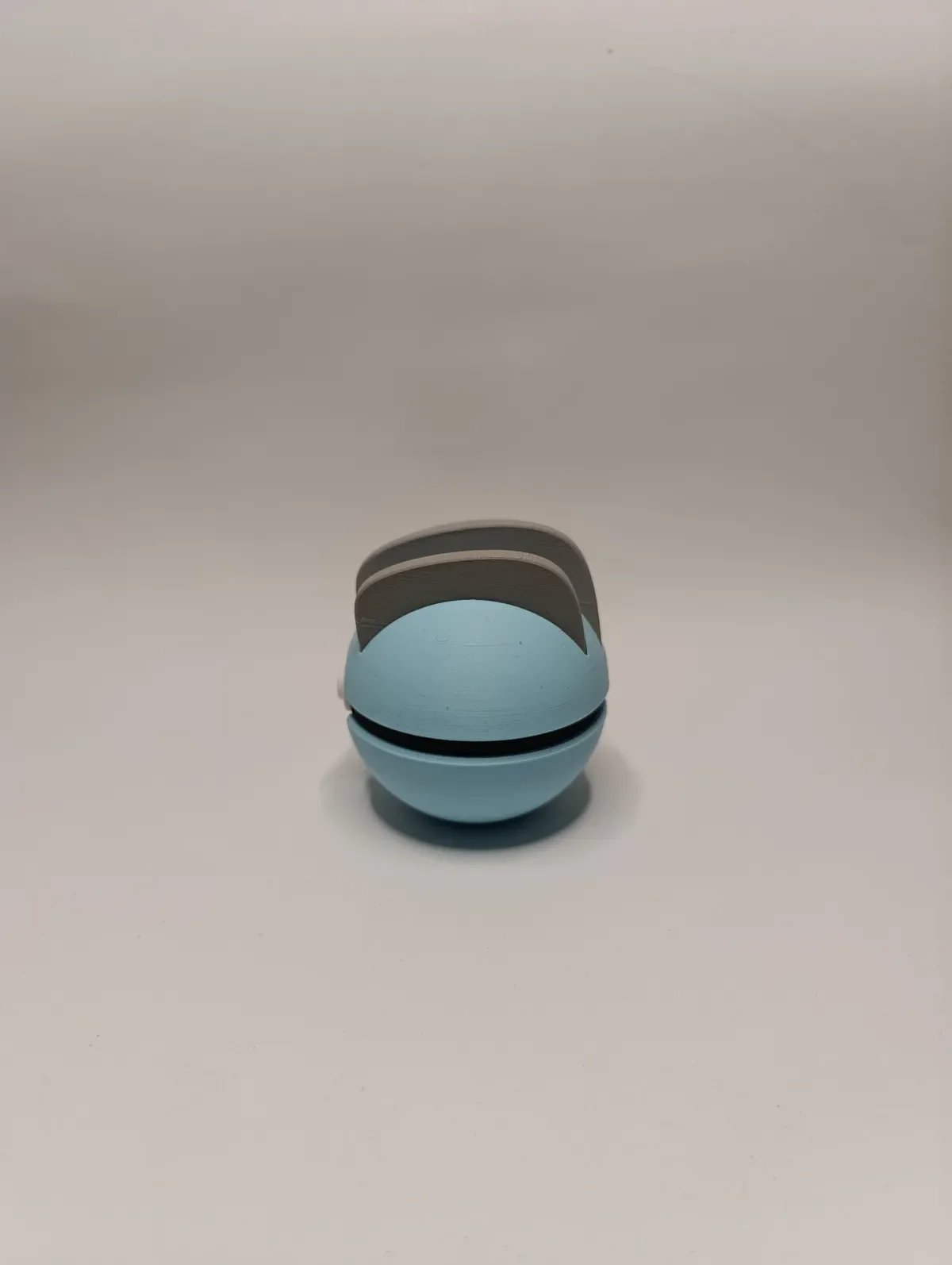 Poké Ball Machop Coleccionable de Alta Calidad - Image 4