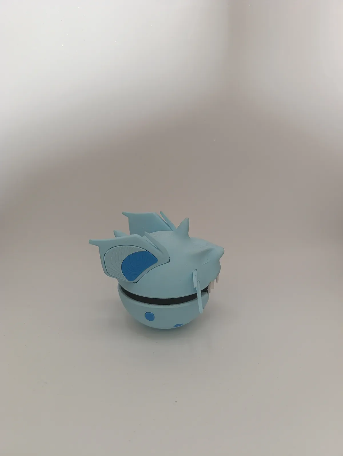 Poké Ball Nidoran♀ Réplica Coleccionable - Image 2