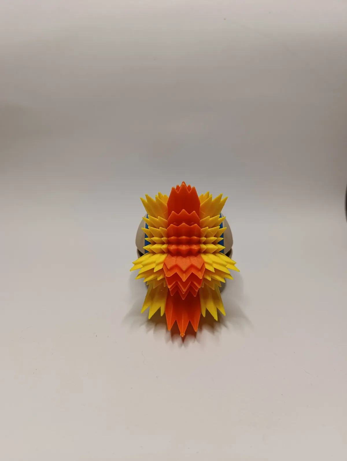 Poké Ball Typhlosion Coleccionable de Alta Calidad - Image 3