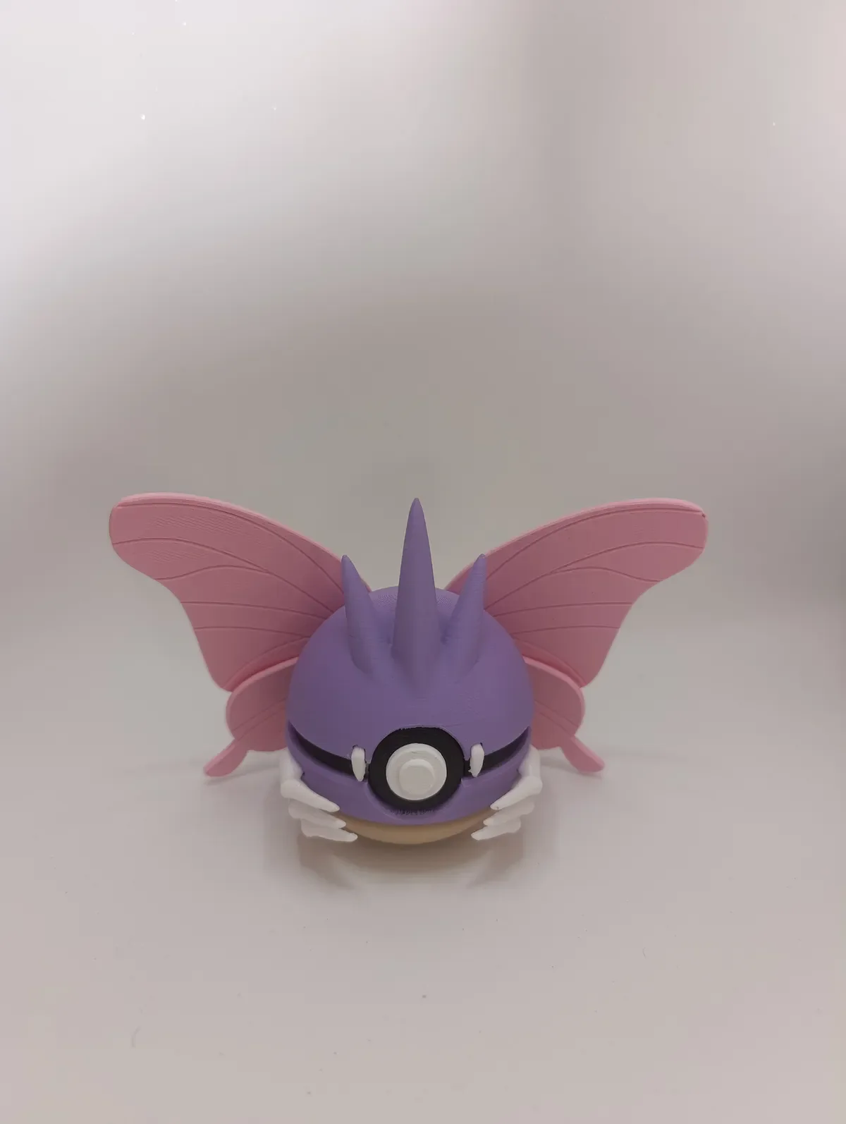 Poké Ball Venomoth | Réplica Coleccionable Premium