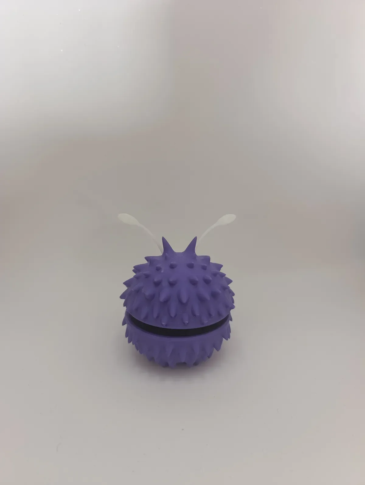 Poké Ball Venonat | Réplica Coleccionable Premium - Image 3