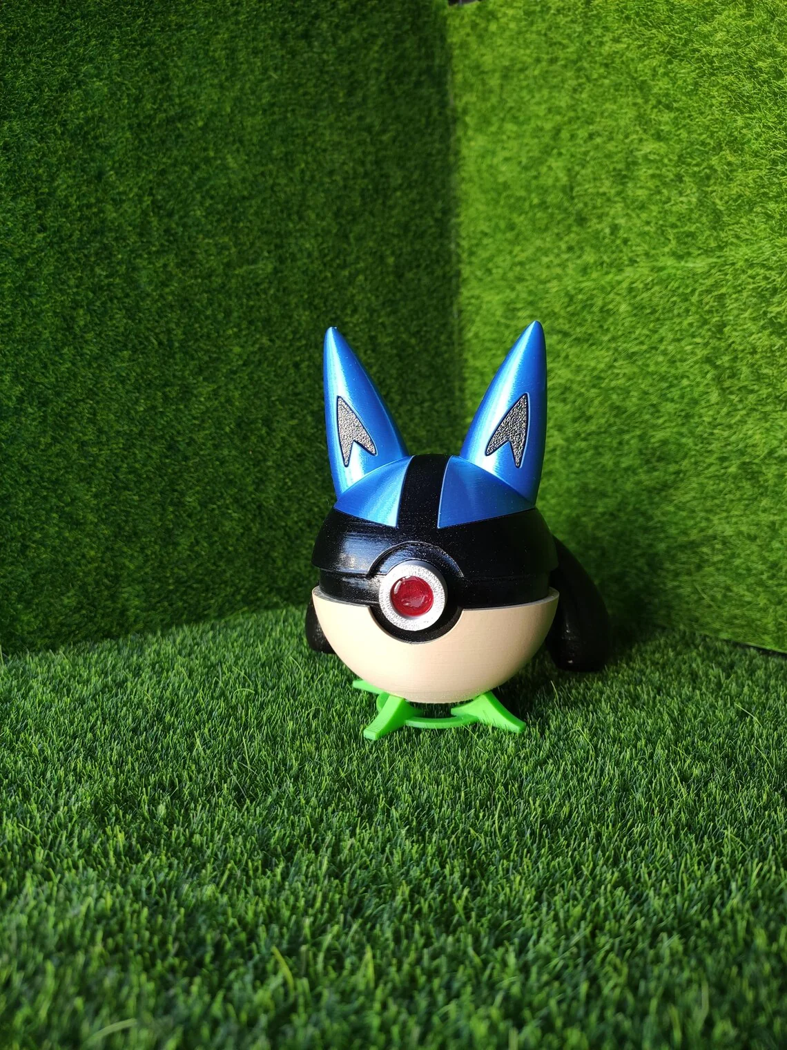 Pokeball Artesanal Lucario