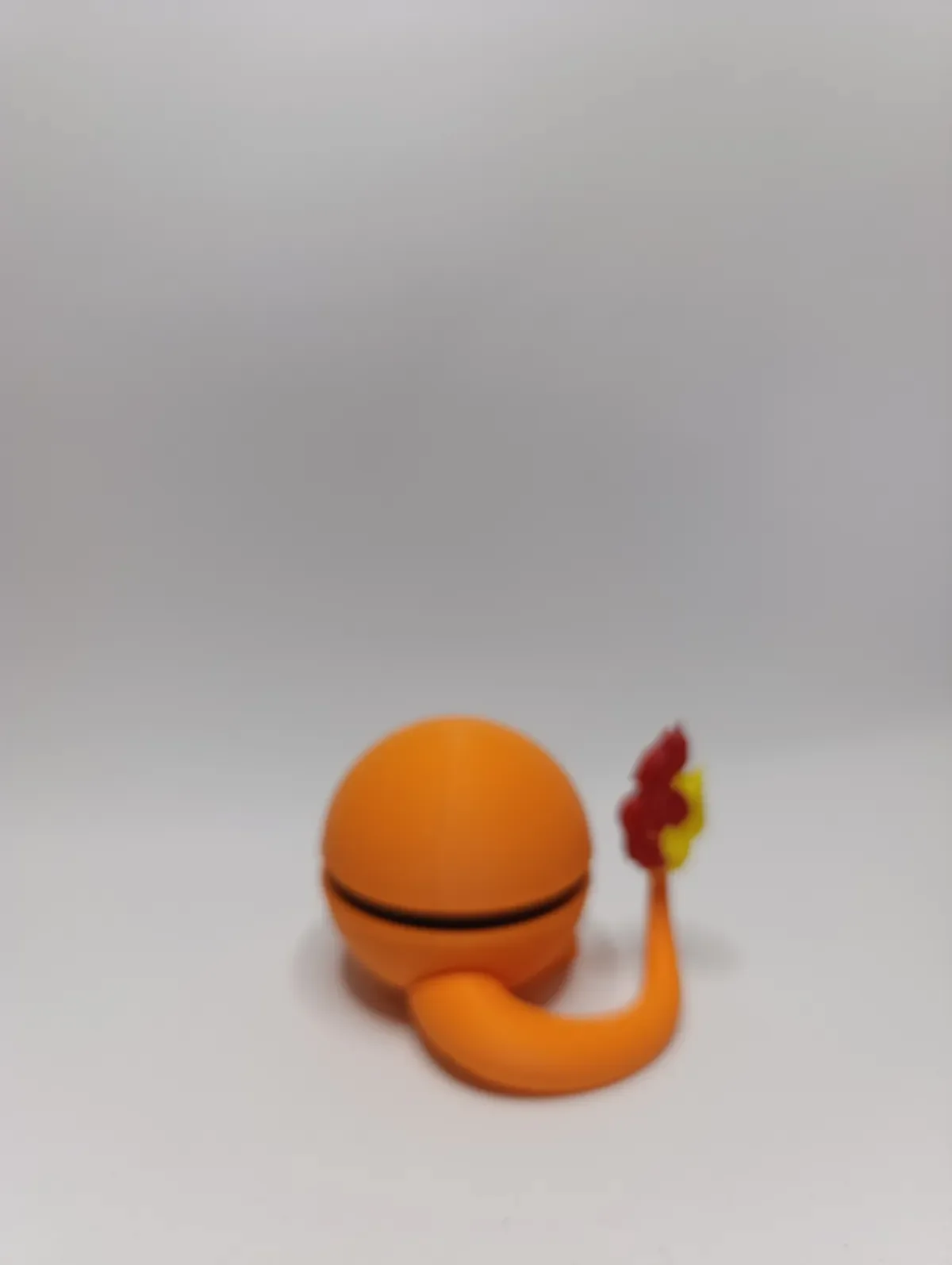 Poké Ball Charmander Coleccionable de Alta Calidad - Image 3