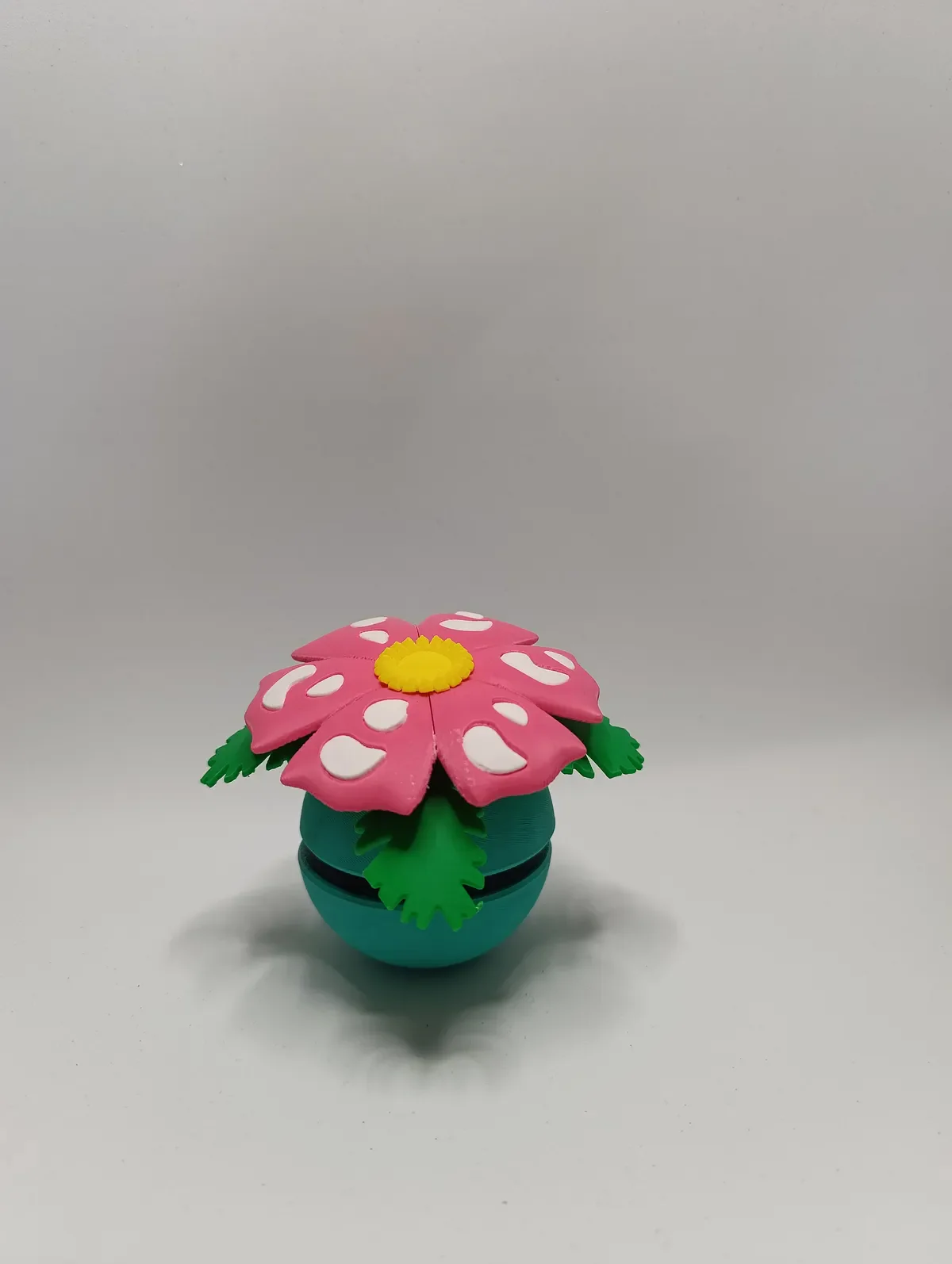 Poké Ball Venusaur Coleccionable de Alta Calidad - Image 3