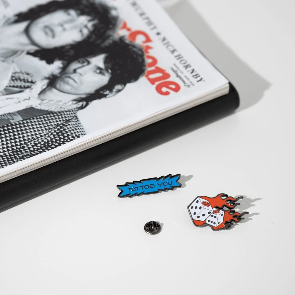 Set 4 Pins Rolling Stones - Image 4